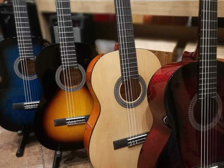 Ambra Viva gitara klasyczna 4/4 różne kolory