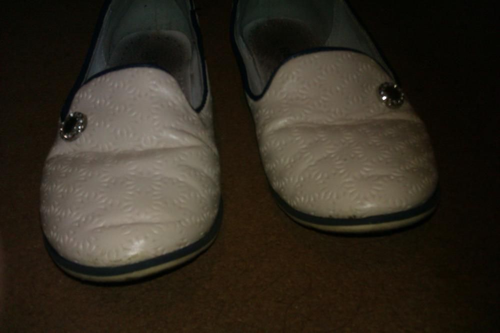 Комбинированные ( беж с синим ) туфли для девочки, 33 размера