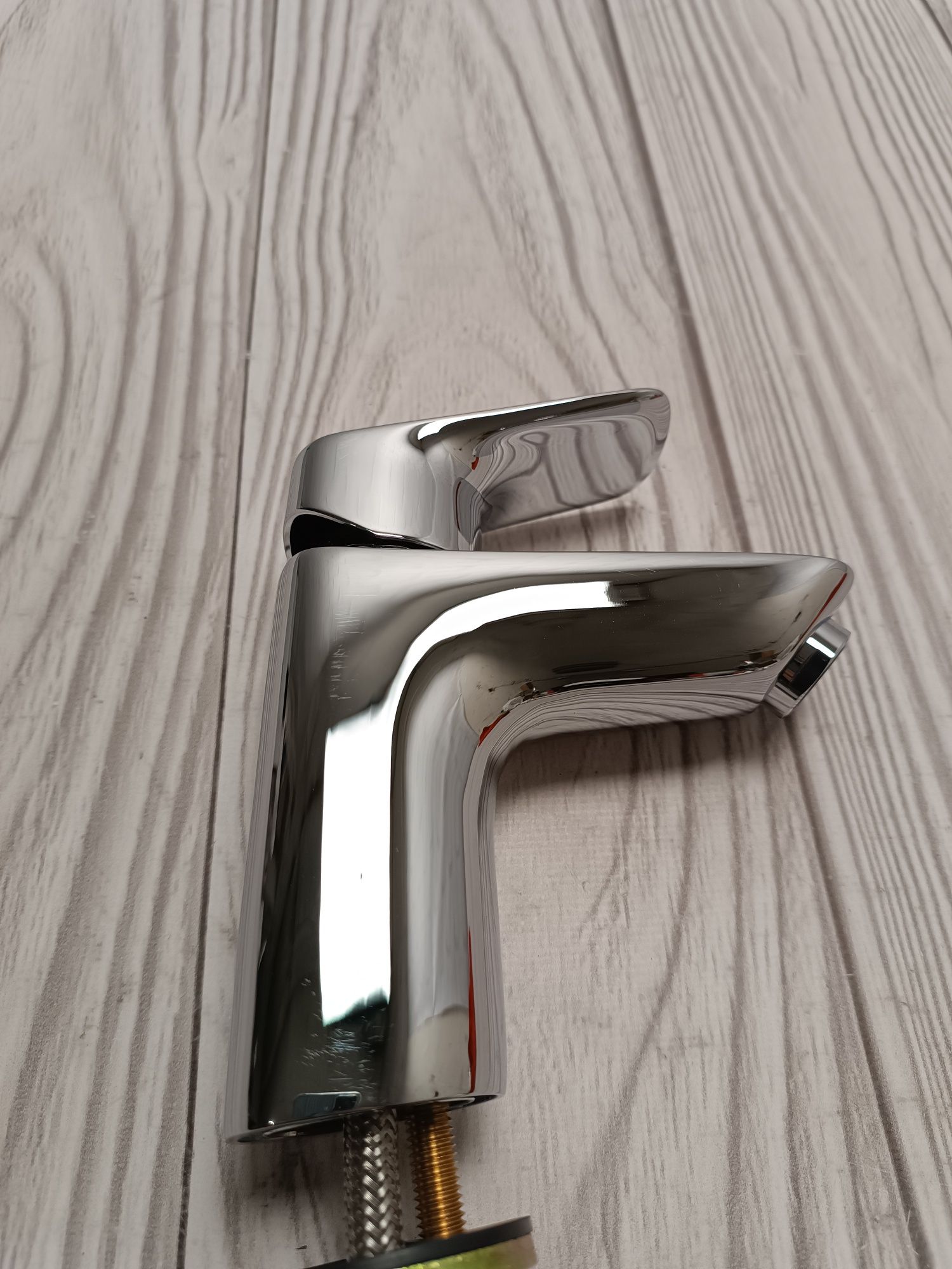 Змішувач для раковини Hansgrohe Logis 70 Basin