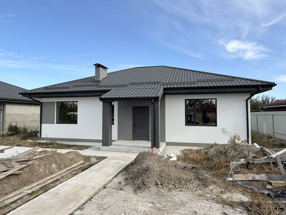 Продаж будинку 107 кв.м, 10 соток ( будували для себе)