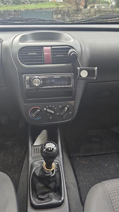 Opel Corsa C motor Isuzu