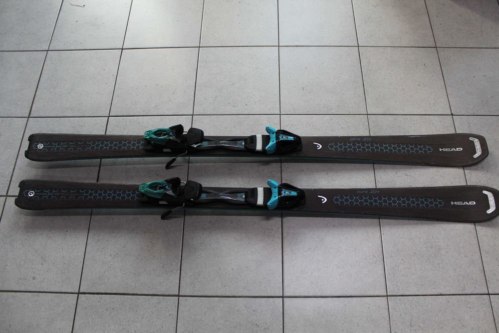 Narty HEAD PURE JOY Graphen 153 cm + wiązania HEAD (2)