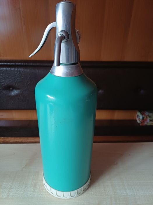 Продам сифон для газ воды СССР.