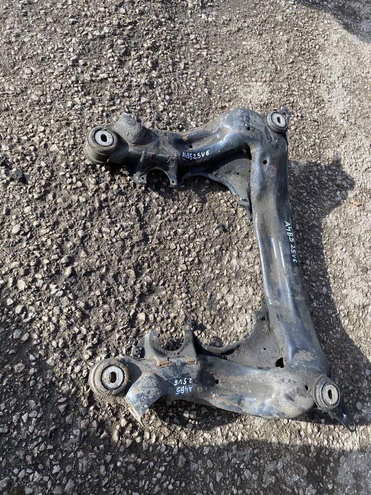 Audi a4b5 a4 b5 2.5 V6 TDI quattro sanki wozek kolyska belka przod