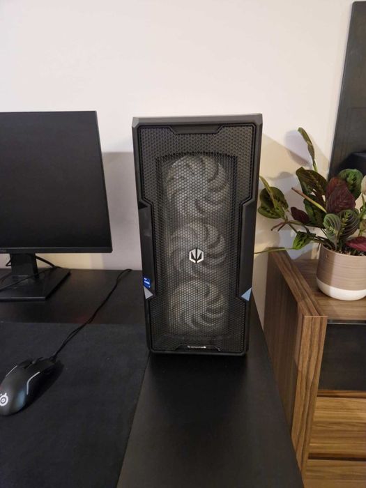 ZESTAW GAMINGOWY idealny na święta!/ RTX4070 SUPER 12 GB VRAM