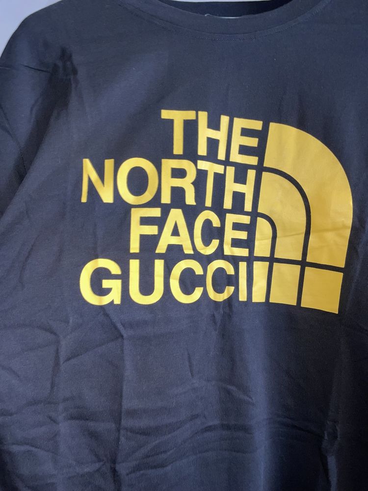 Чорна чоловіча футболка Gucci The North Face