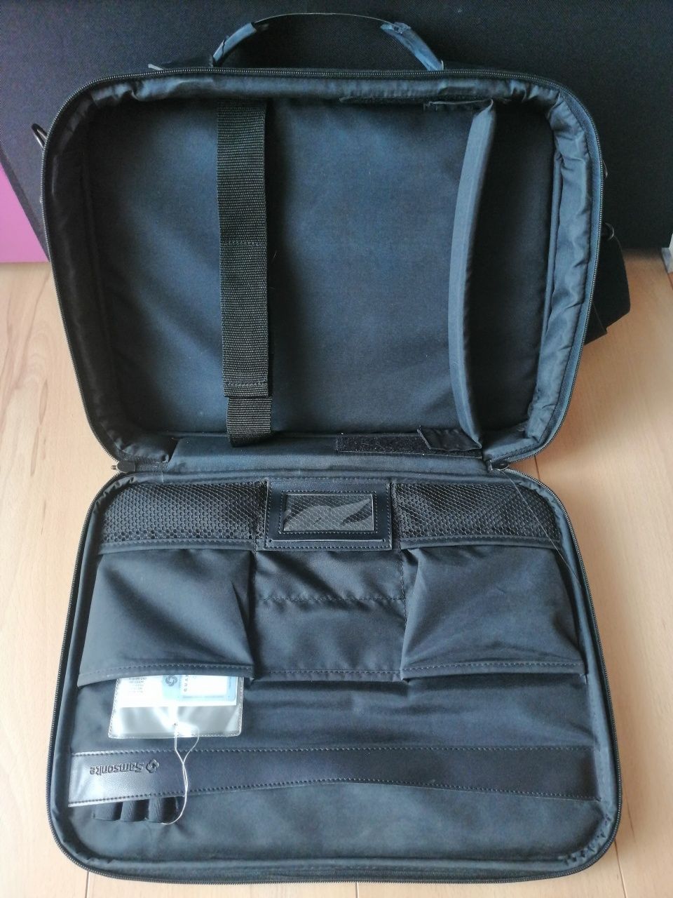 Torba na laptopa sztywna Samsonite