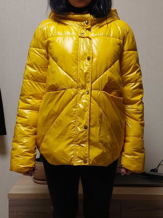 Куртка Cropp розмір XL