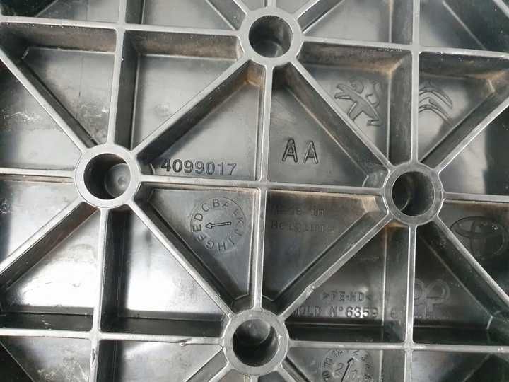 Zbiornik pompa bak mocznik adblue jumpy Proace II Expert III Vivaro C