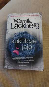 Książka "kukułcze jajo" C. Lackberg