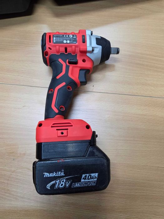 Klucz udarowy Makita FORMULA 1 IW300 300 nm Bezszczotkowy