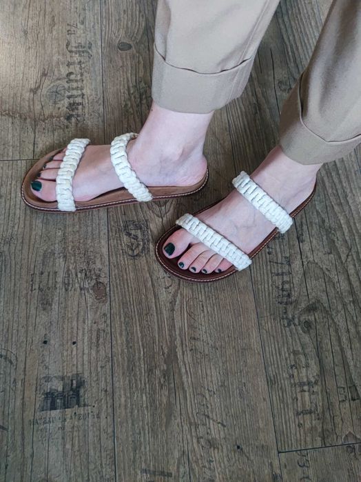 Klapki Zara brązowo kremowe rozmiar 38