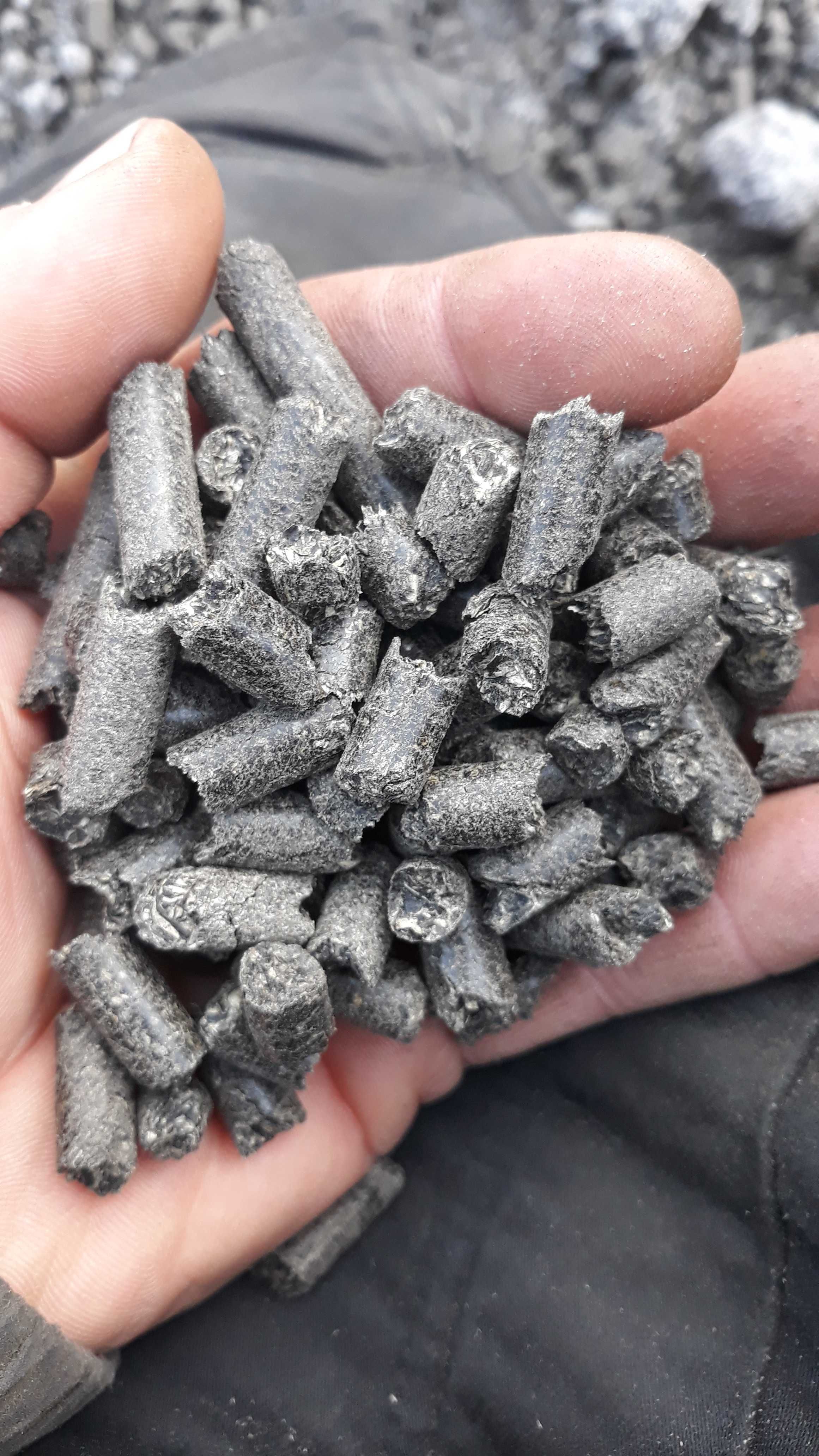 Pellet słonecznikowy przesiewany opał 30 kg pelet słonecznika