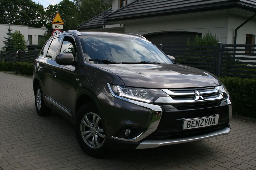 Mitsubishi Outlander 2.0 benzyna GAZ lpg BOGATE WYPOSAZENIE!!