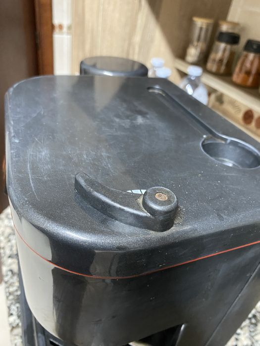 Maquina de cafe com moinho