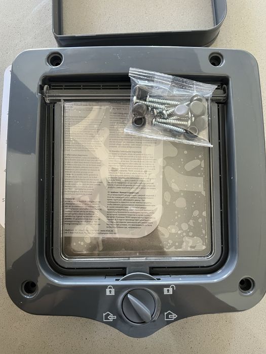 Porta basculante TRIXIE (NOVA)