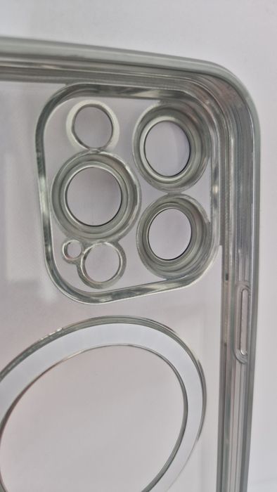 Metallic Magsafe Case do Iphone 14 Pro Srebrny