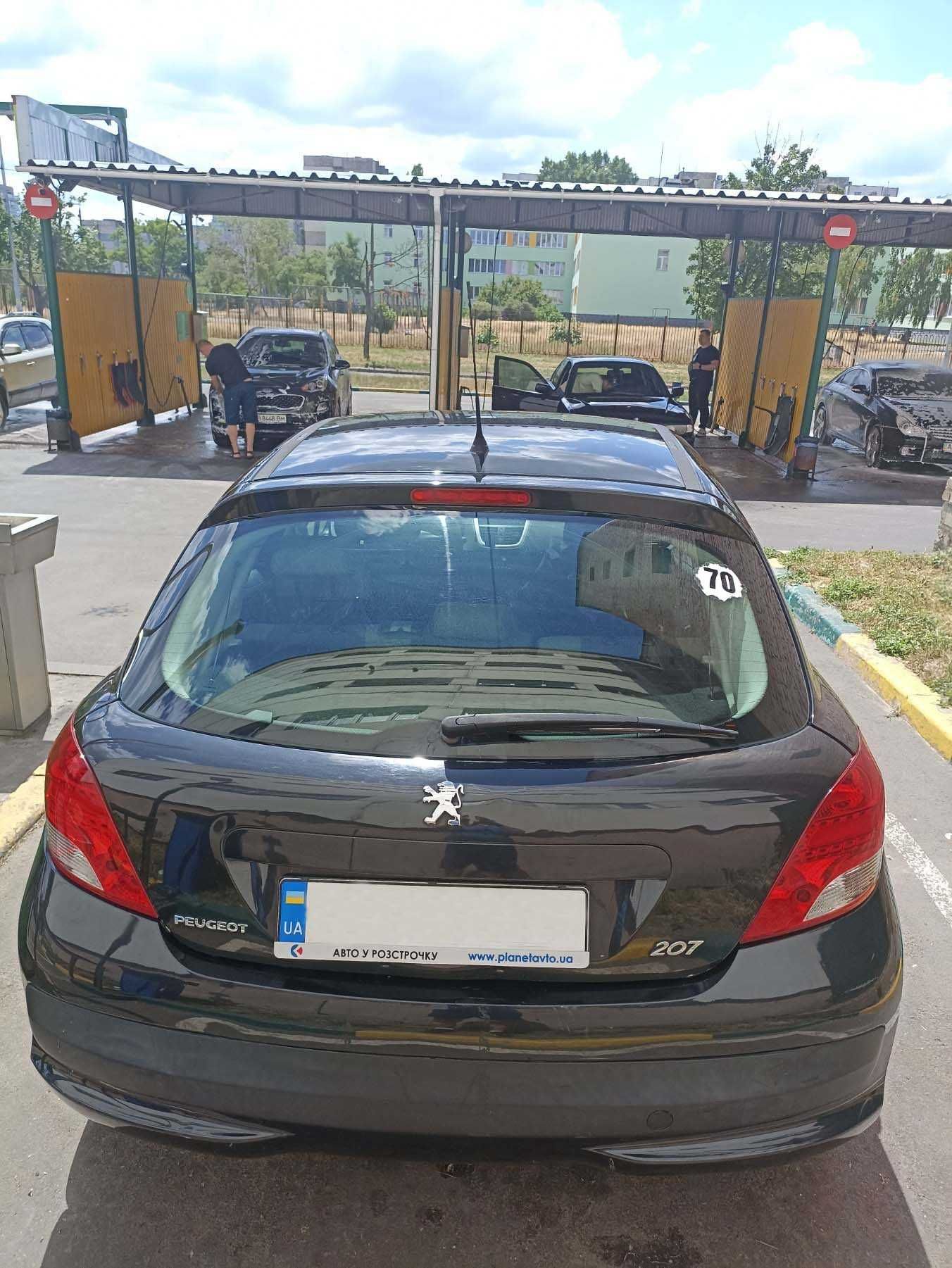 Продаю Peugeot 207