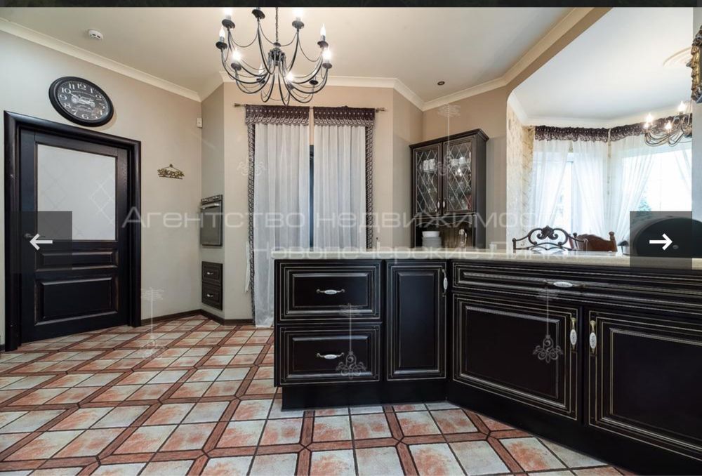 Будинок моії із зарибленим озером, басейном і садом 35 хв від Майдана