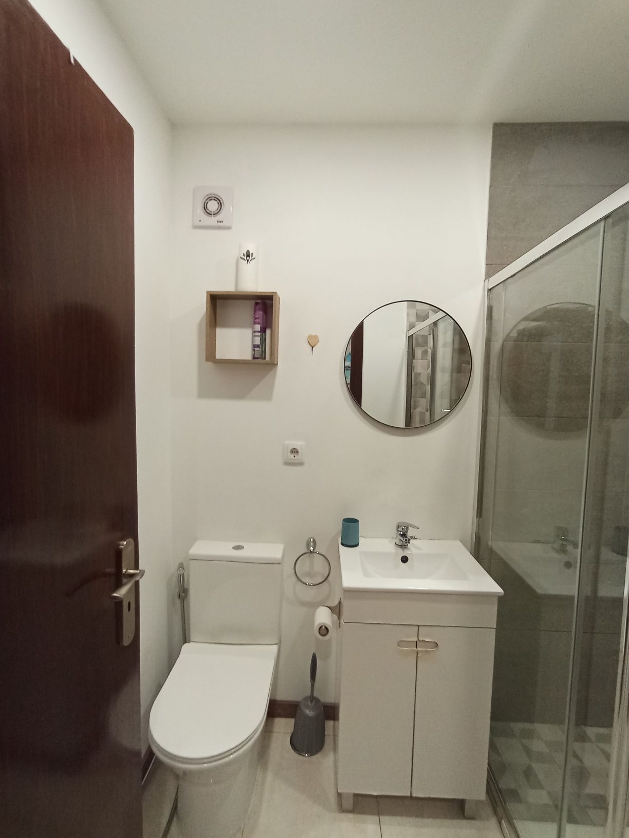 Arrendo apartamento até junho 2026