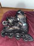 Patins semi novos
