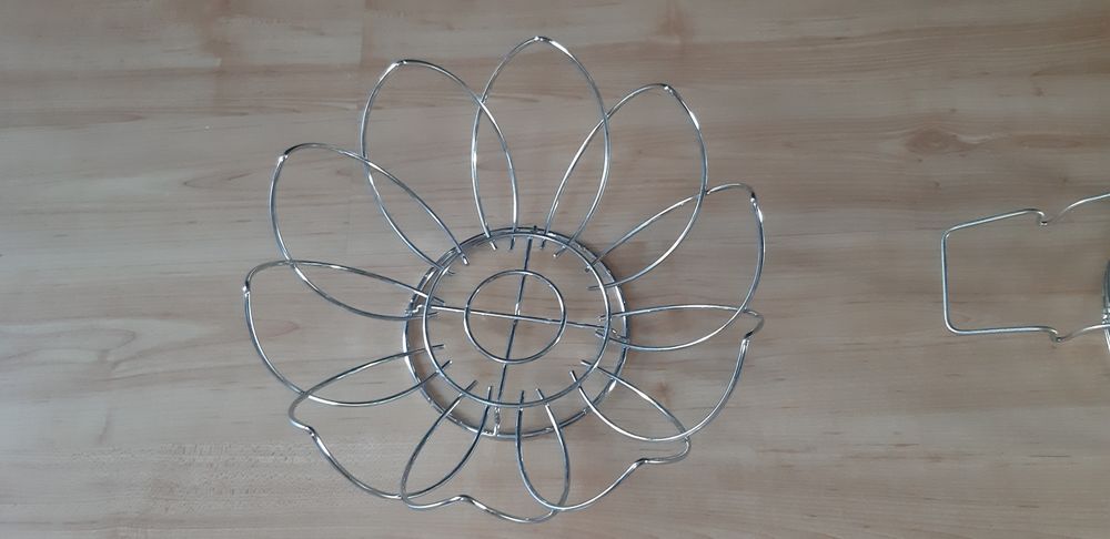 Miska metalowa na owoce