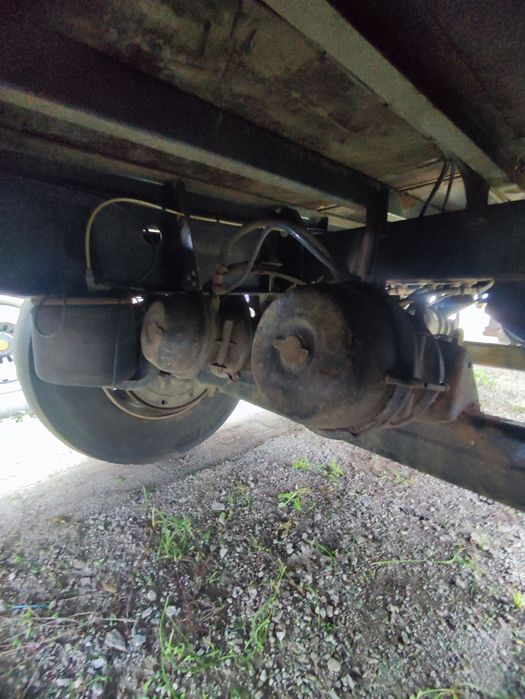 Площадка полуприцеп під солому лісовоз самоскида переобладнання