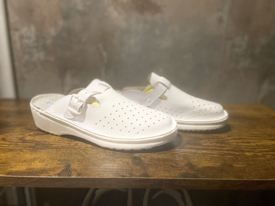 Klapki  buty  skorzane  roz 38