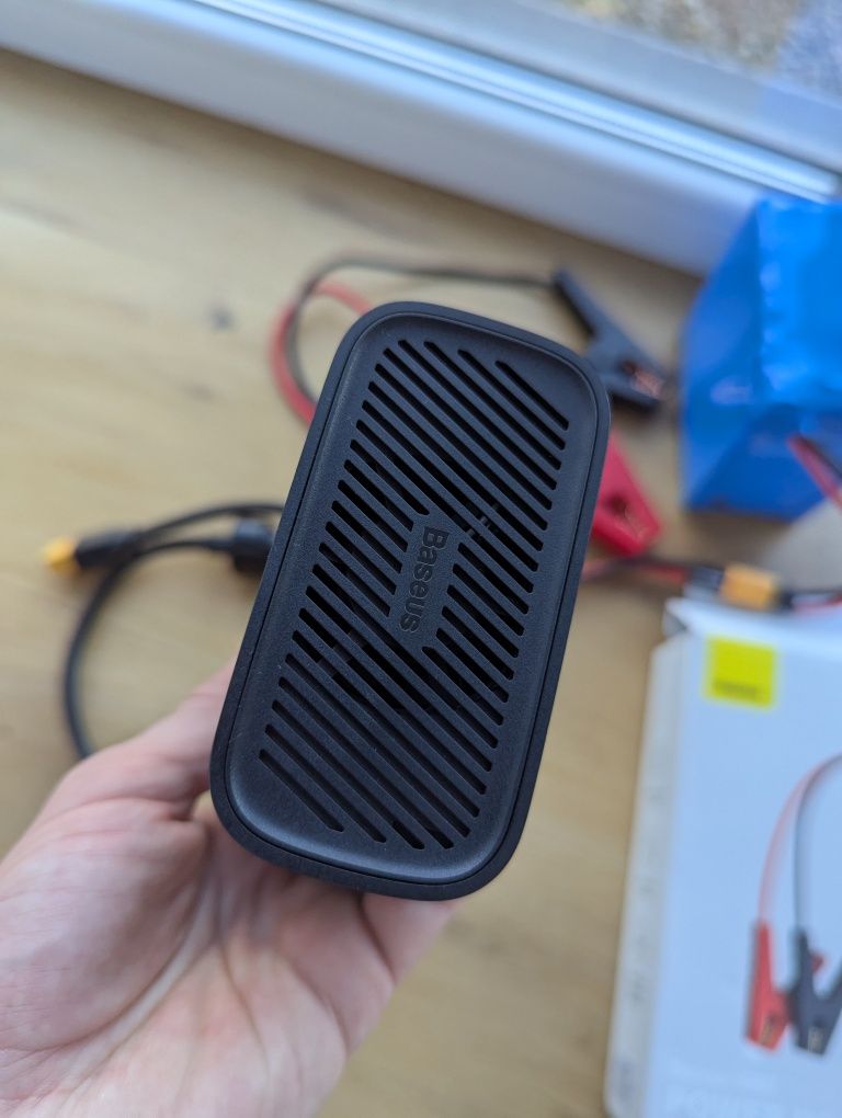 Автомобільний інвертор Baseus  300W (220V CN/EU) чиста синусоїда