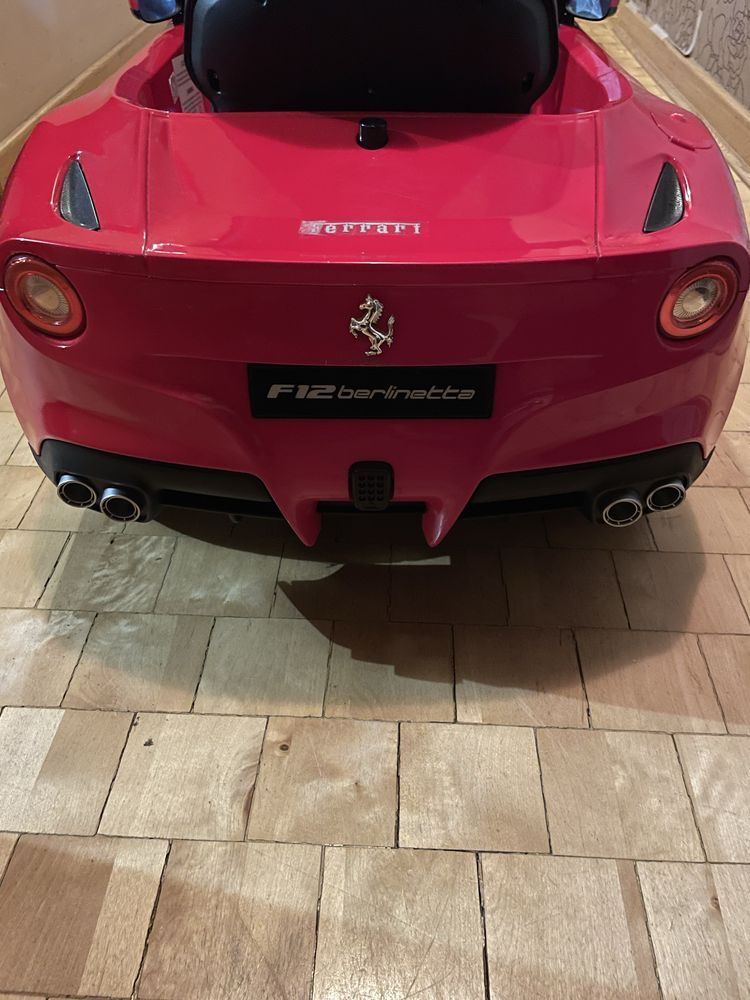 Ferrari F12 Berlinetta sterowany samochod