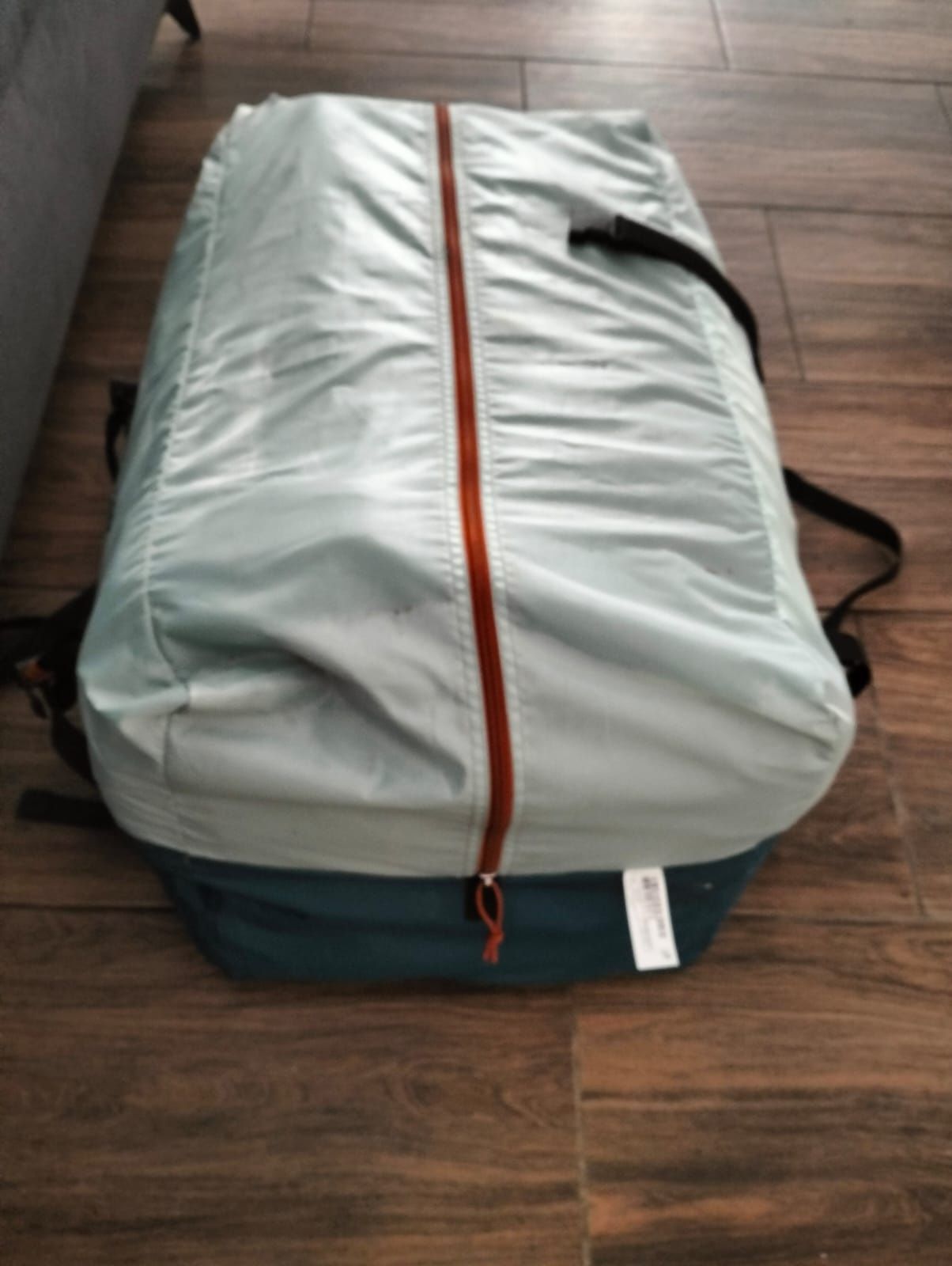 Namiot Quechua Arpenaz 8.4 – 8-osobowy, użyty raz,