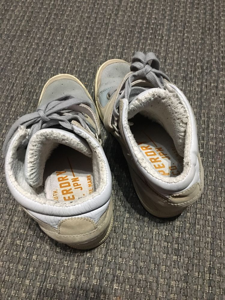 Superdry buty na koturnie wewnątrz 38