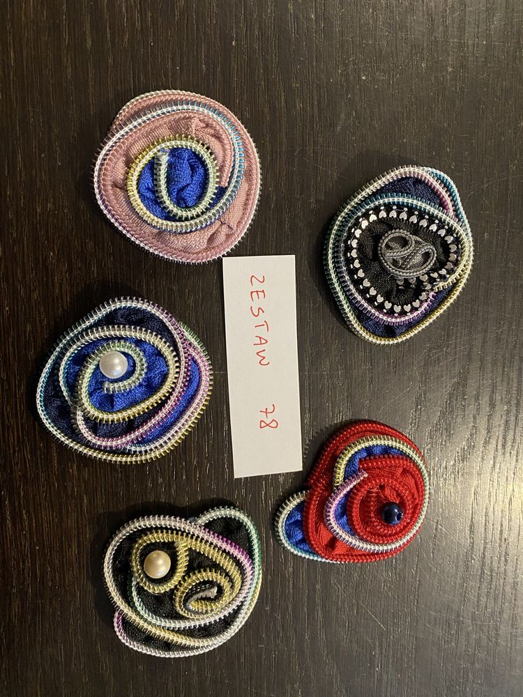 Broszki handmade z suwaków unikat zestaw 78
