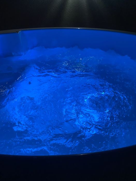 Gorąca Bania / Jacuzzi  wynajem transport do klienta!!!