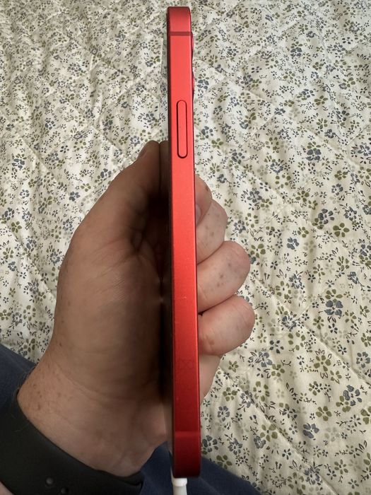 Iphone 12 64gb kolor czerwony (RED)