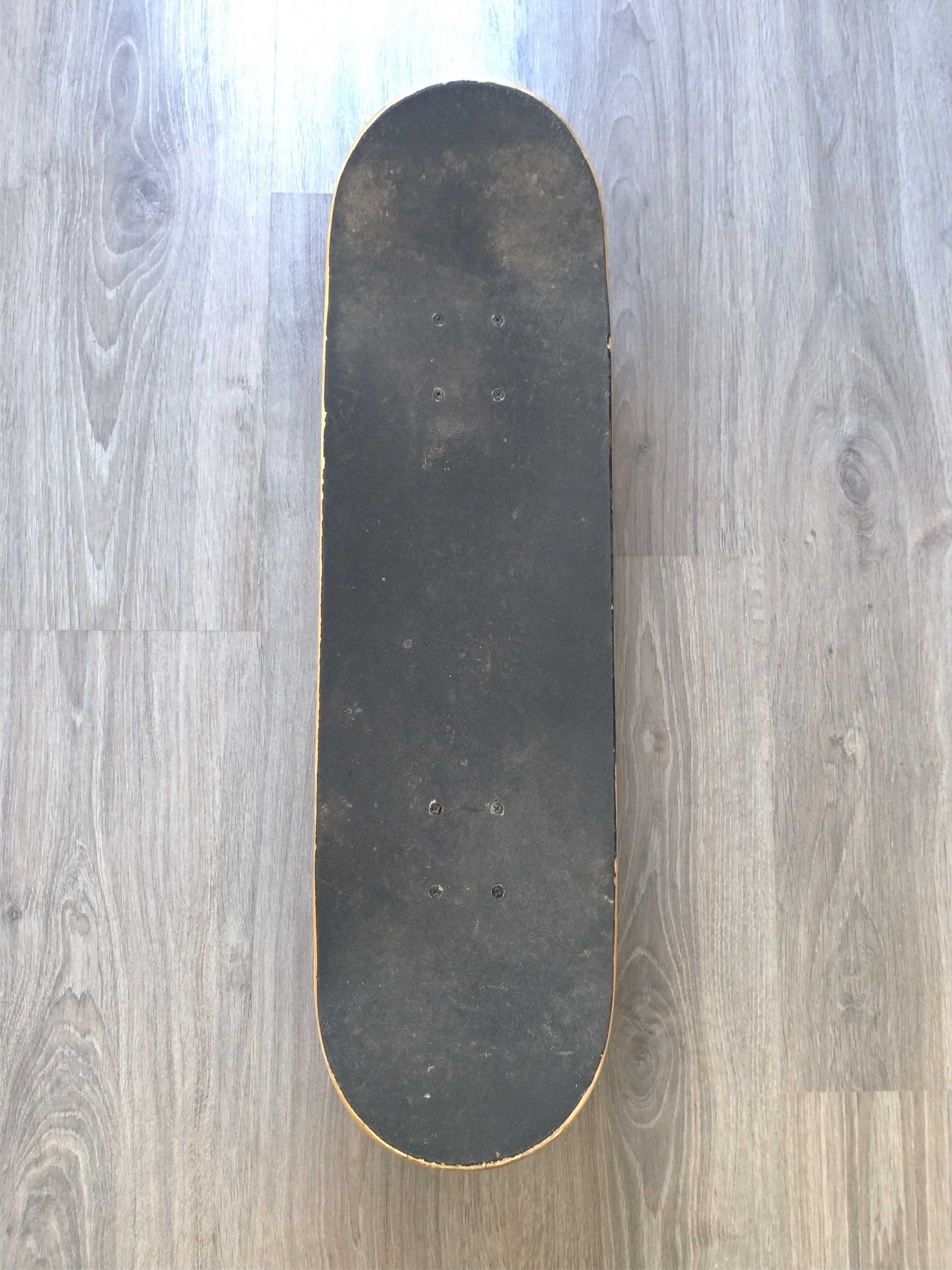 Skate Oxelo em ótimo estado de conservação