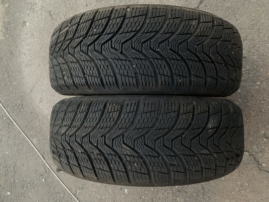 Продам резину зима R 15 размер 195/55