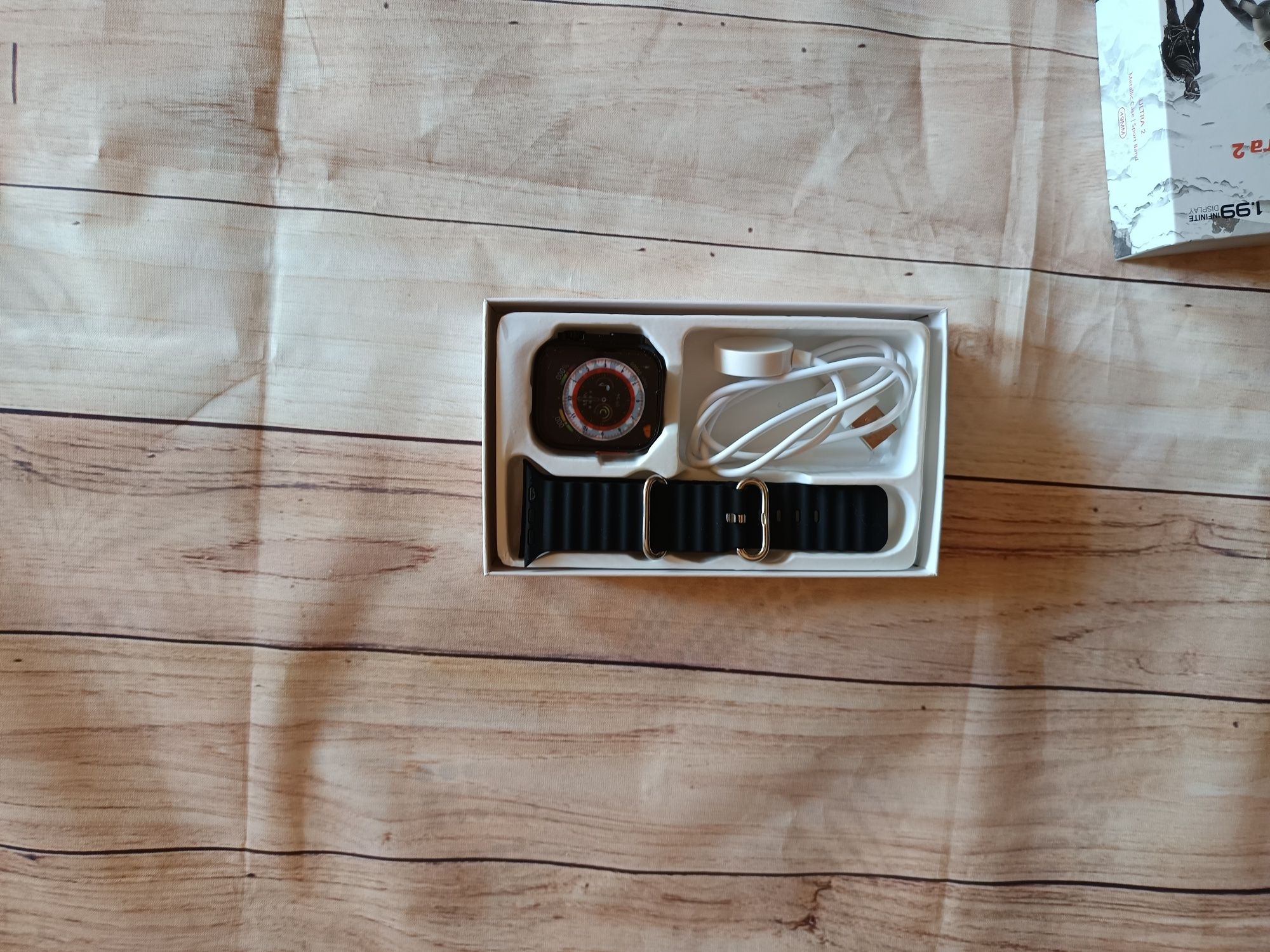 Zegarek smartwatch.