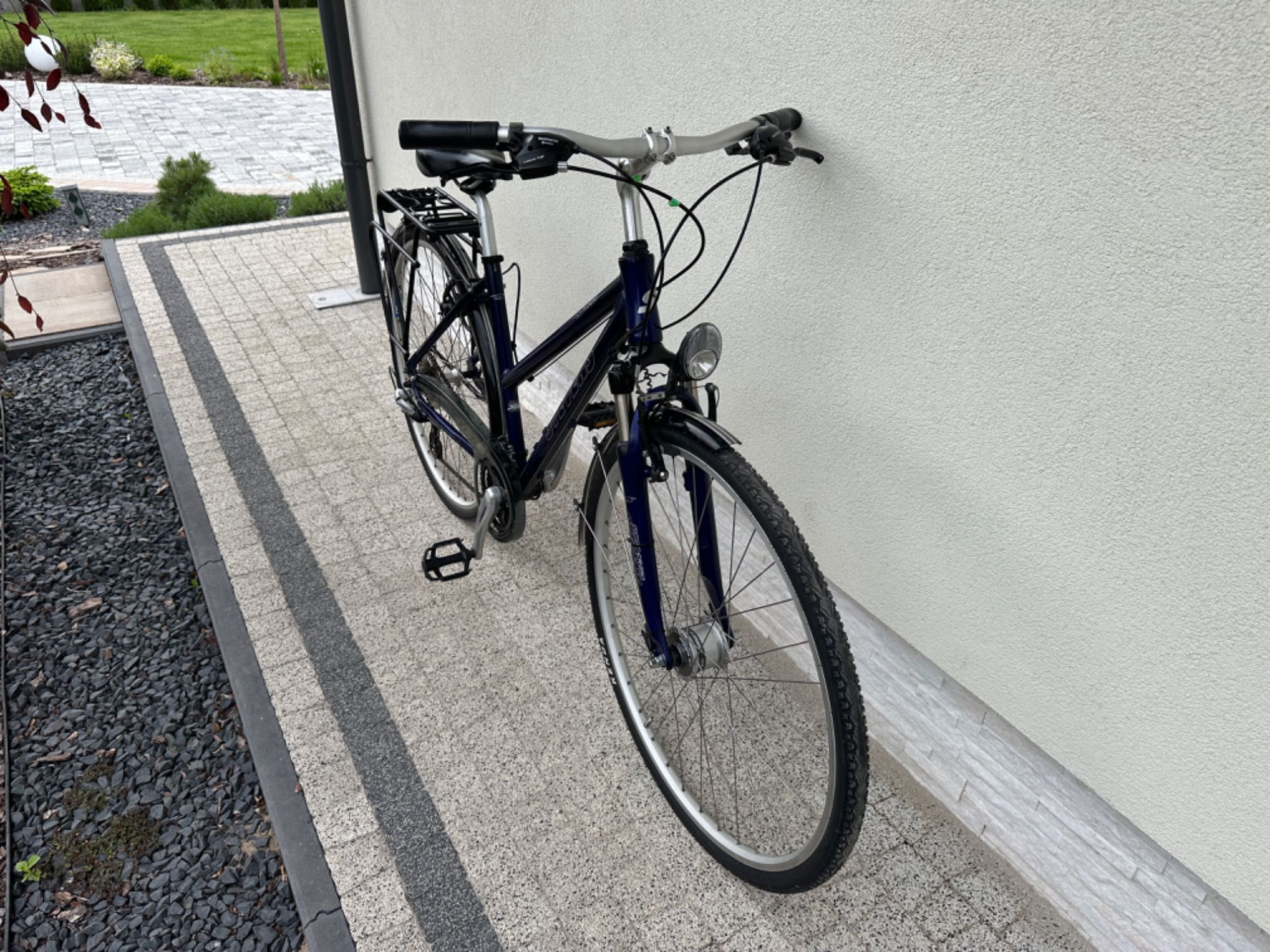Rower STEVENS - Trekking, koła 28, amortyzacja, aluminiowy