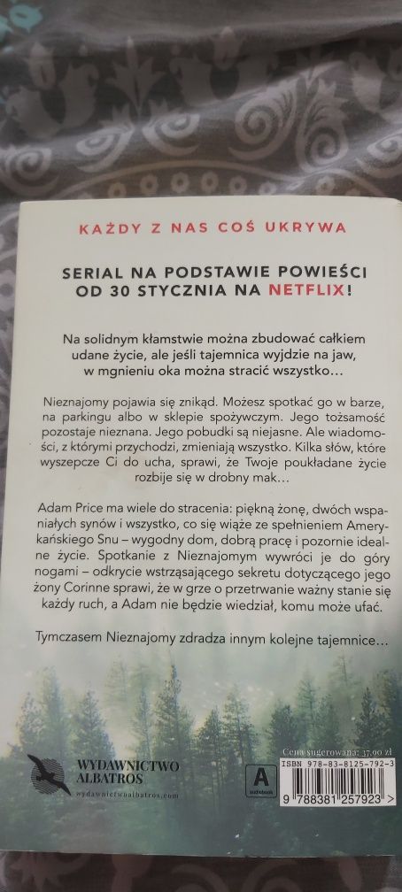 ,,Nieznajomy" książka