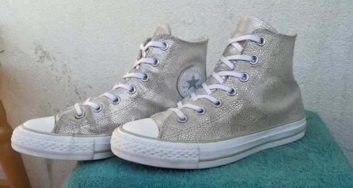 Converse Trampki Chuck Taylor All Star Metallic r. 37
Converse Trampki