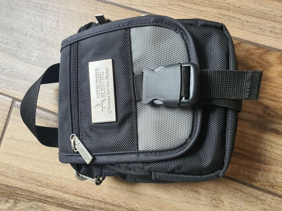 Подсумок много отделений