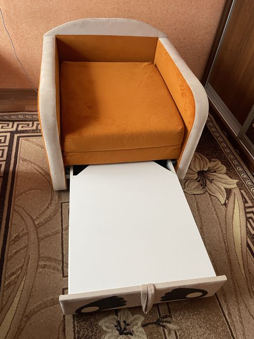 Продам розкладний диванчик