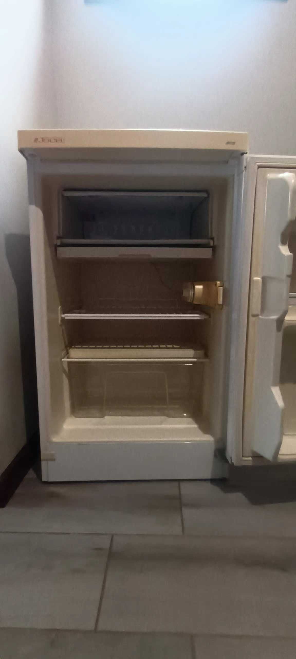 Frigorífico Jocel JR 133
