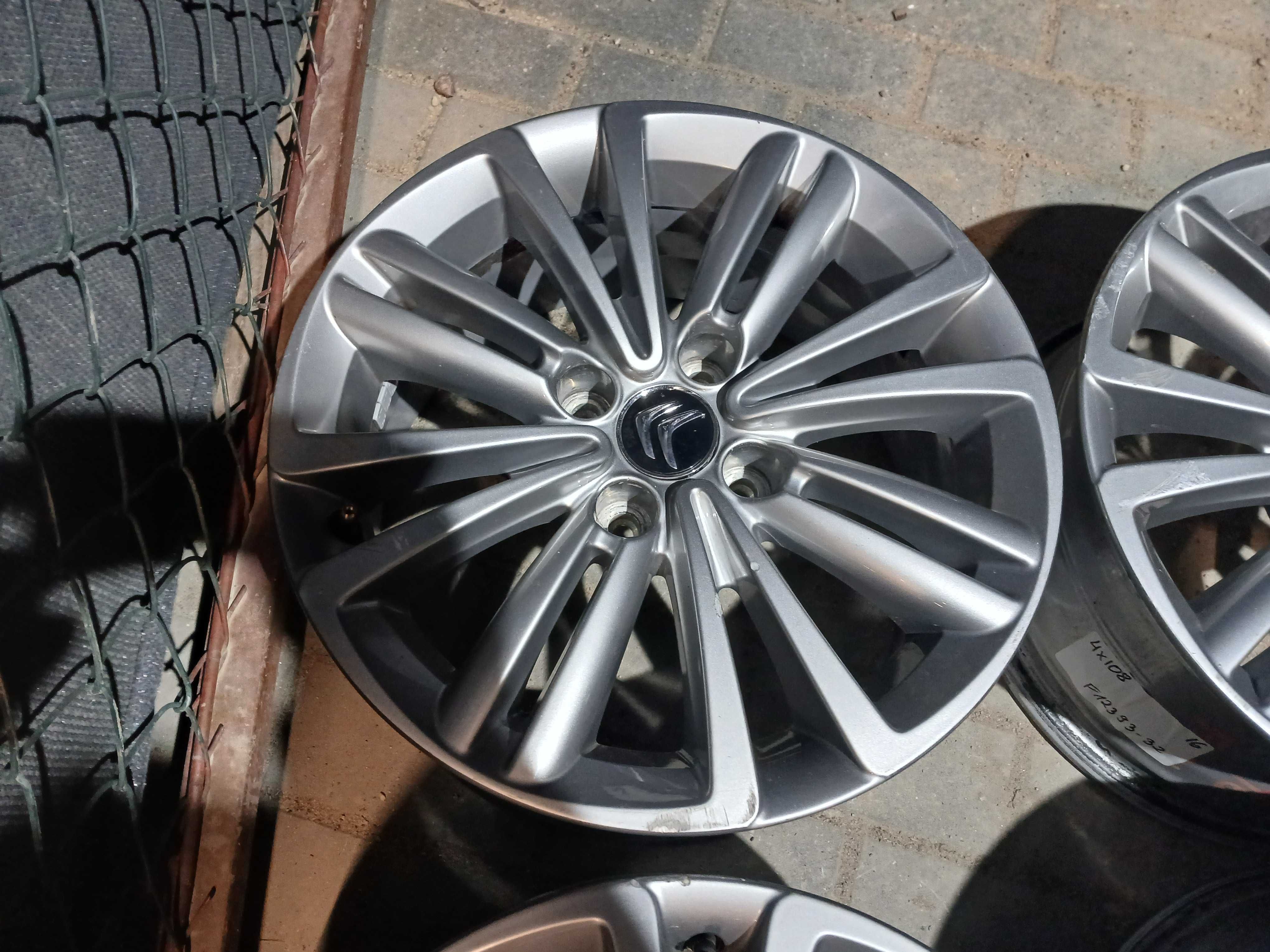 4x felgi 16 4x108 Citroen C3 C4 Picasso Berlingo Aircross Cactus Peuge