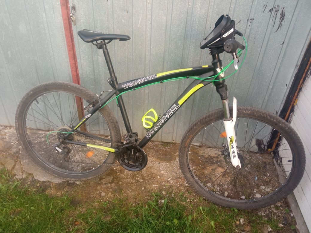 Rower górski (MTB )Windwheel Trickster 27,5

Specyfikacja:

-