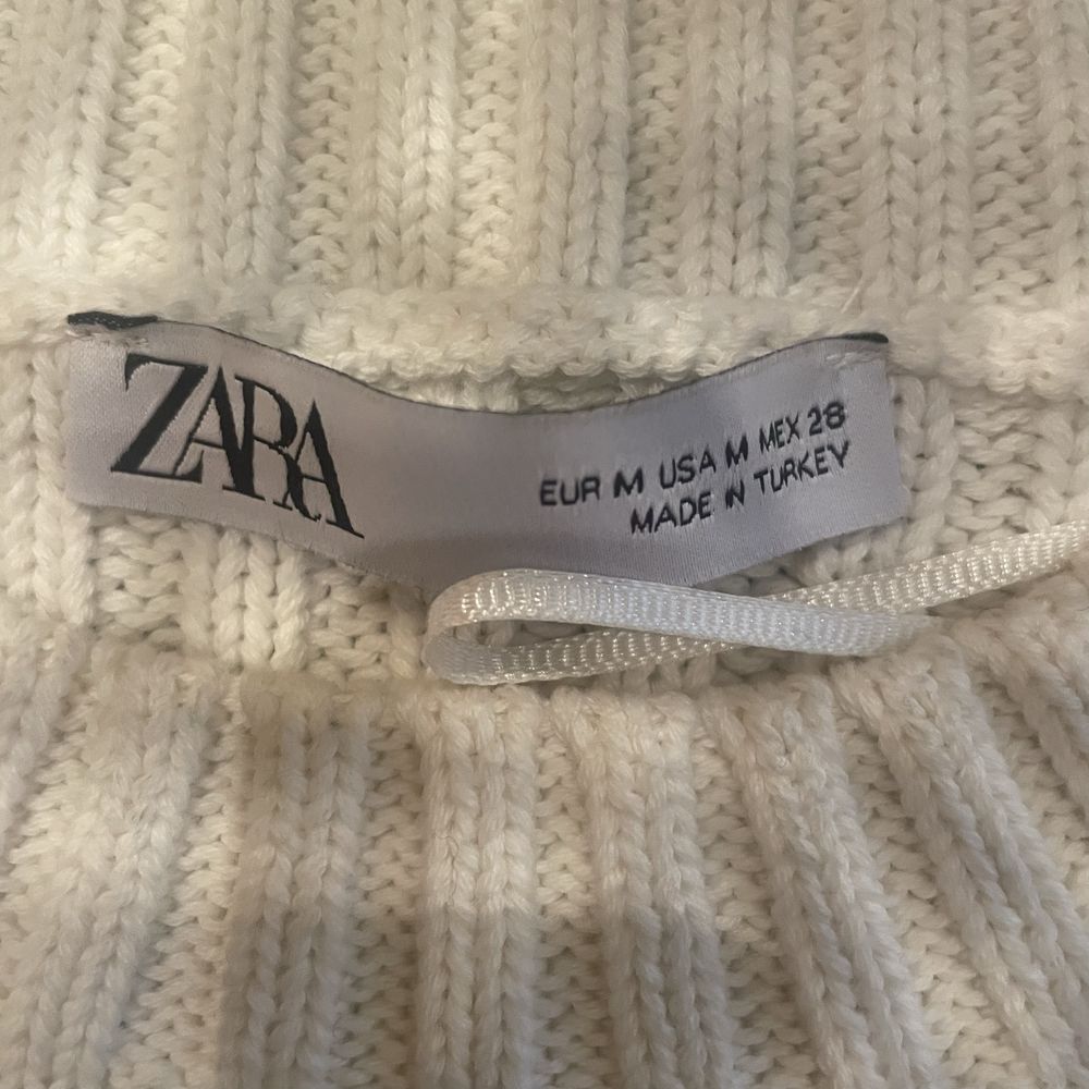 Продам свитер ZARA