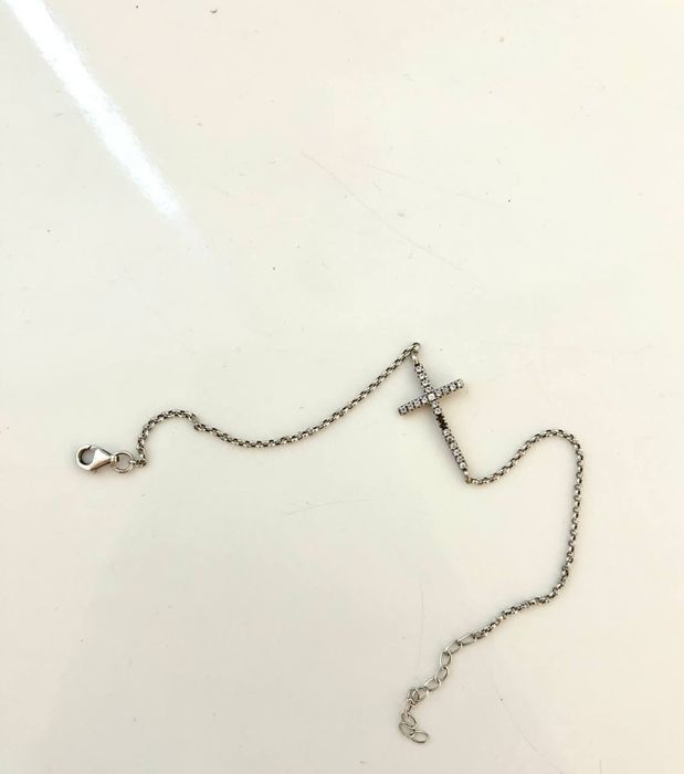 Срібний браслет з хрестиком