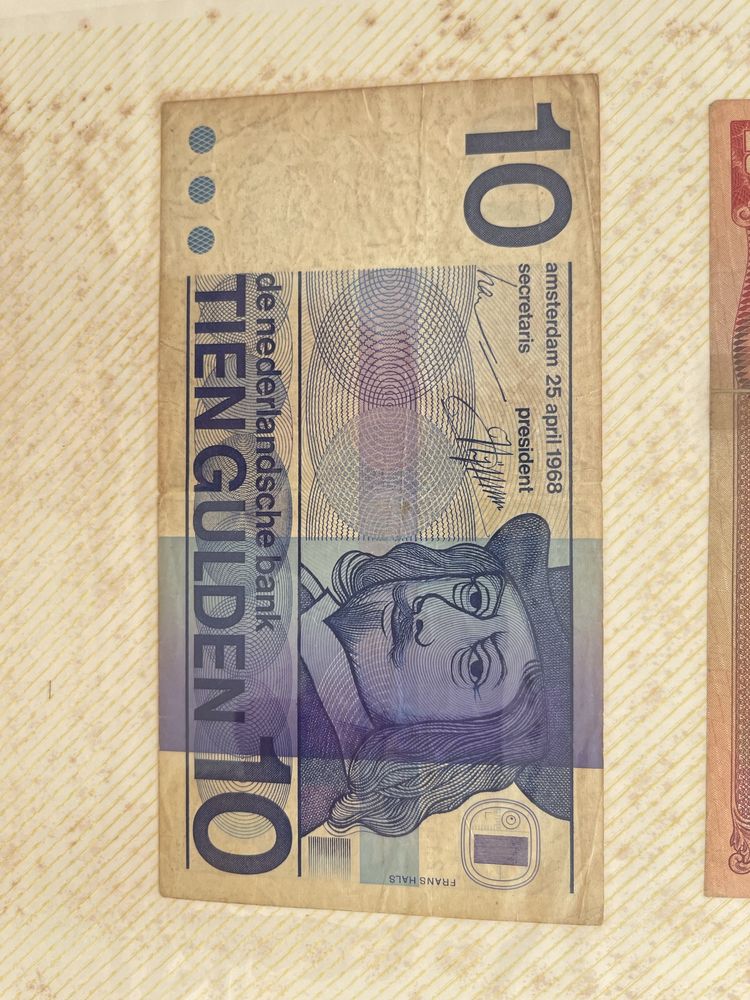 Lote de 12 notas de vários países Canadá Espanha EUA Itália etc
