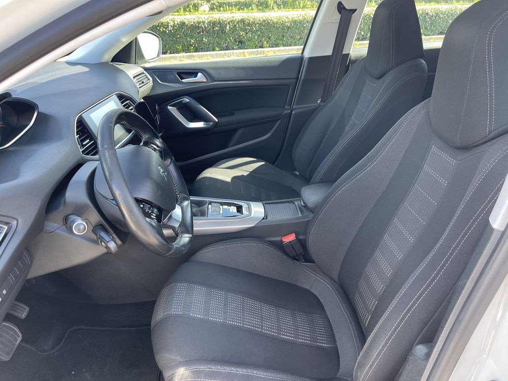 PEUGEOT 308 Caixa Automática